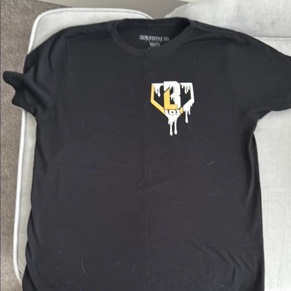 Black and Yellow Graphic Short Sleeve Tee